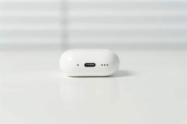 上手体验：你买我推荐 我买我真买！龙八国际娱乐网站AirPods 4(图2)